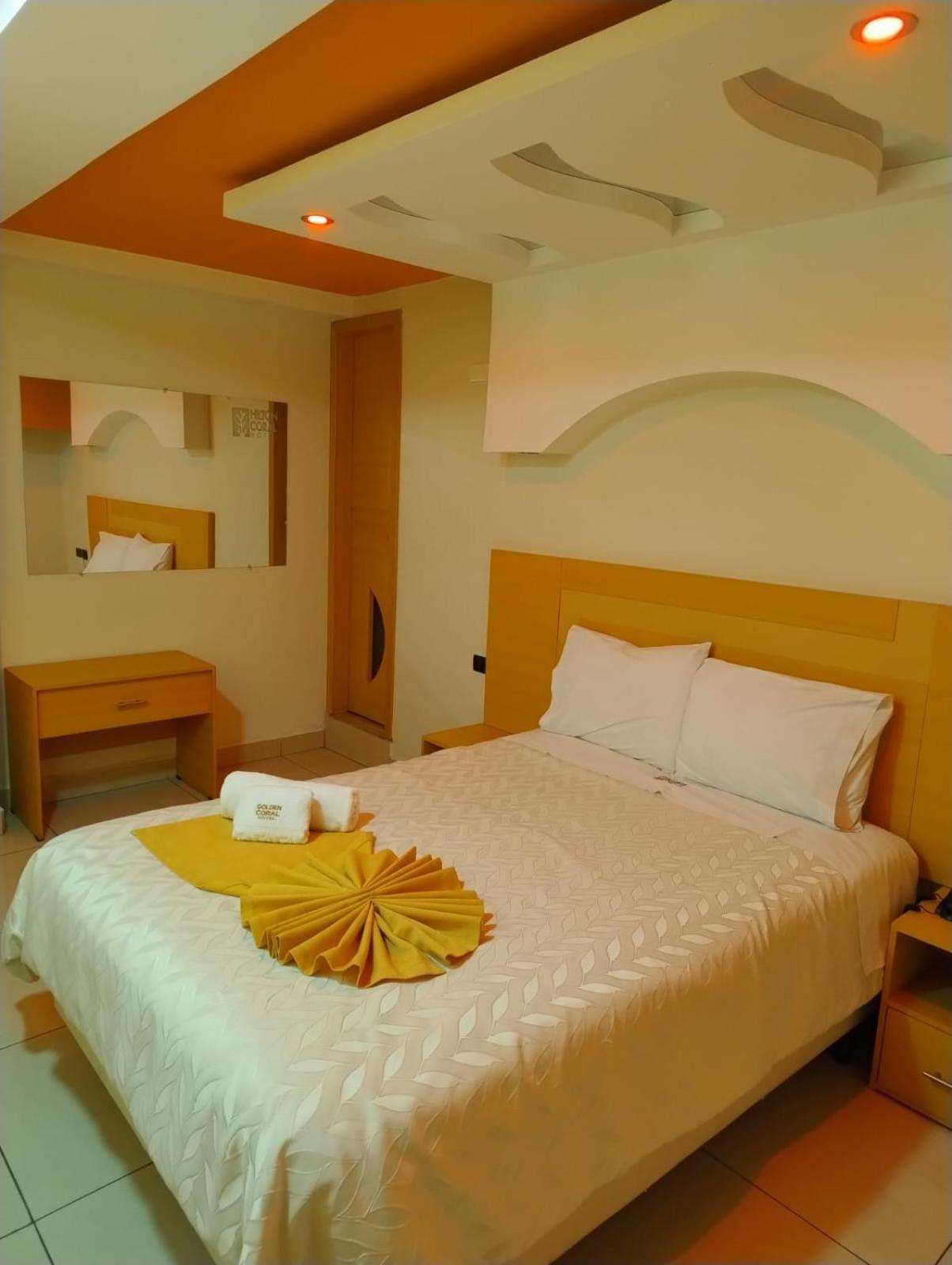 Hotel Golden Coral Tulcán Zewnętrze zdjęcie